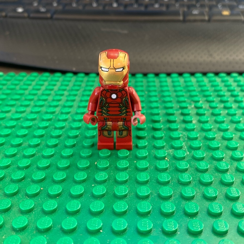 Iron Man Lego Minifigure